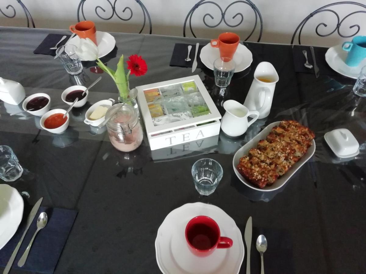 Chambres Et Table L' Echappee Bouvesse-Quirieu 외부 사진