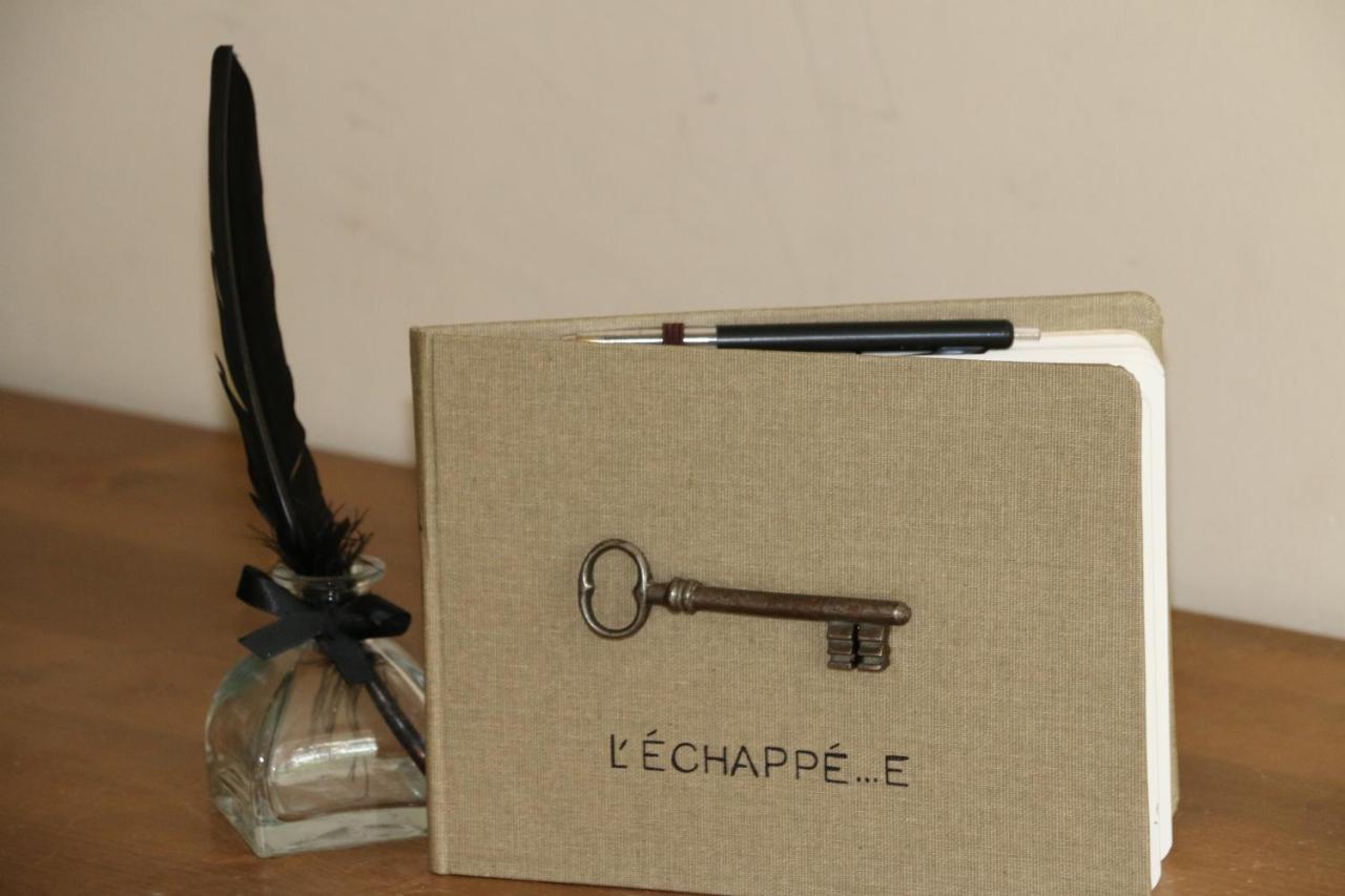 Chambres Et Table L' Echappee Bouvesse-Quirieu 외부 사진