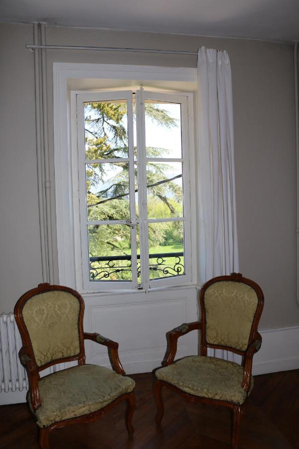 Chambres Et Table L' Echappee Bouvesse-Quirieu 외부 사진